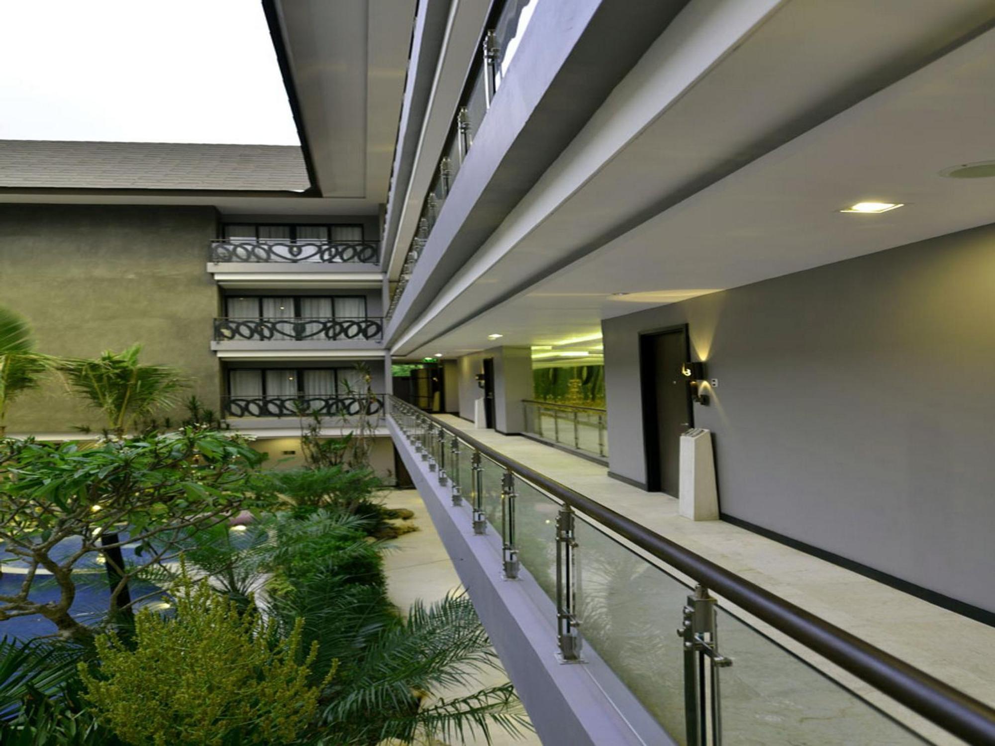 Amaroossa Suite Bali Nusa Dua  Eksteriør billede