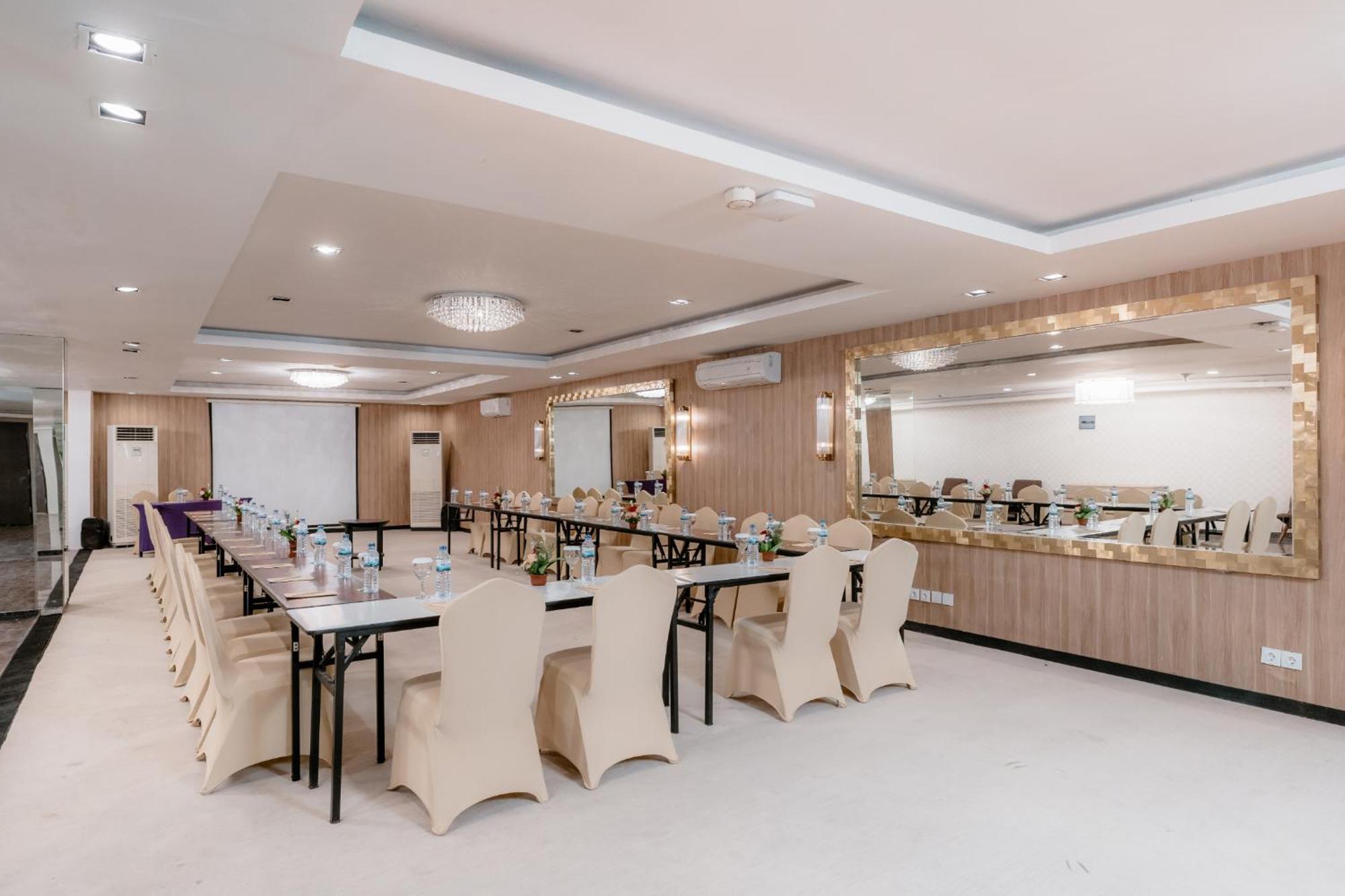 Amaroossa Suite Bali Nusa Dua  Eksteriør billede